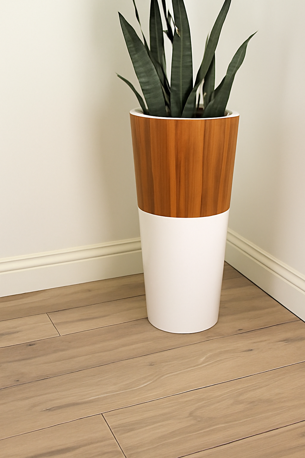 Support en bois avec fibre de verre blanche